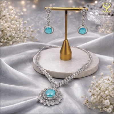 Elegant Aqua Blue Stone Necklace Set